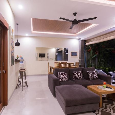 Villa Hitam Putih Legian Bali Σεμινιάκ Εξωτερικό φωτογραφία